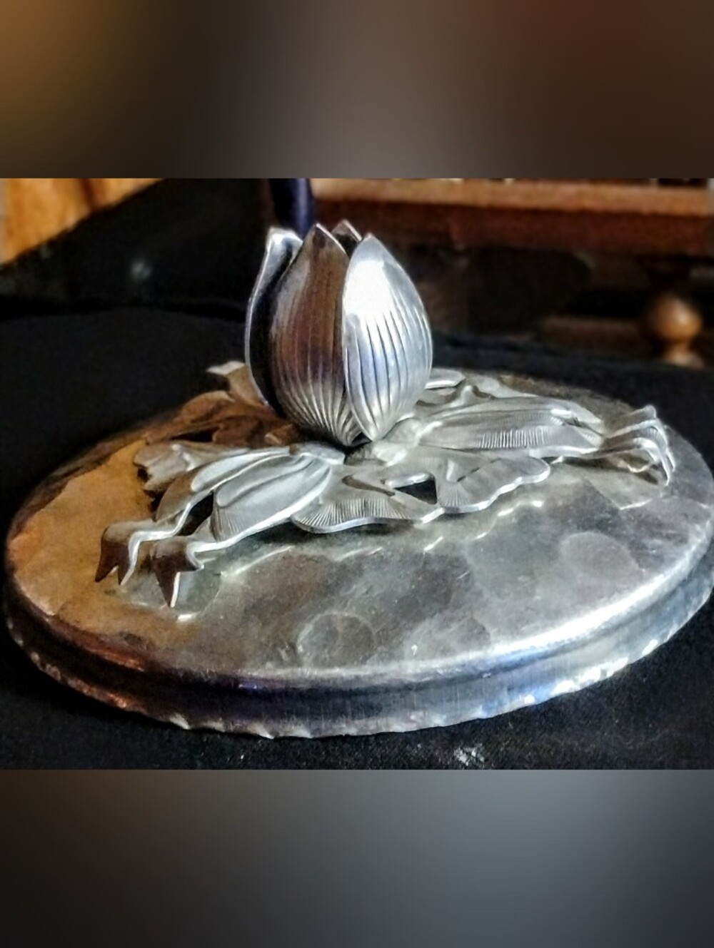 Vintage Floral Hammered Aluminum Replacement Lid Rose Bud Finial